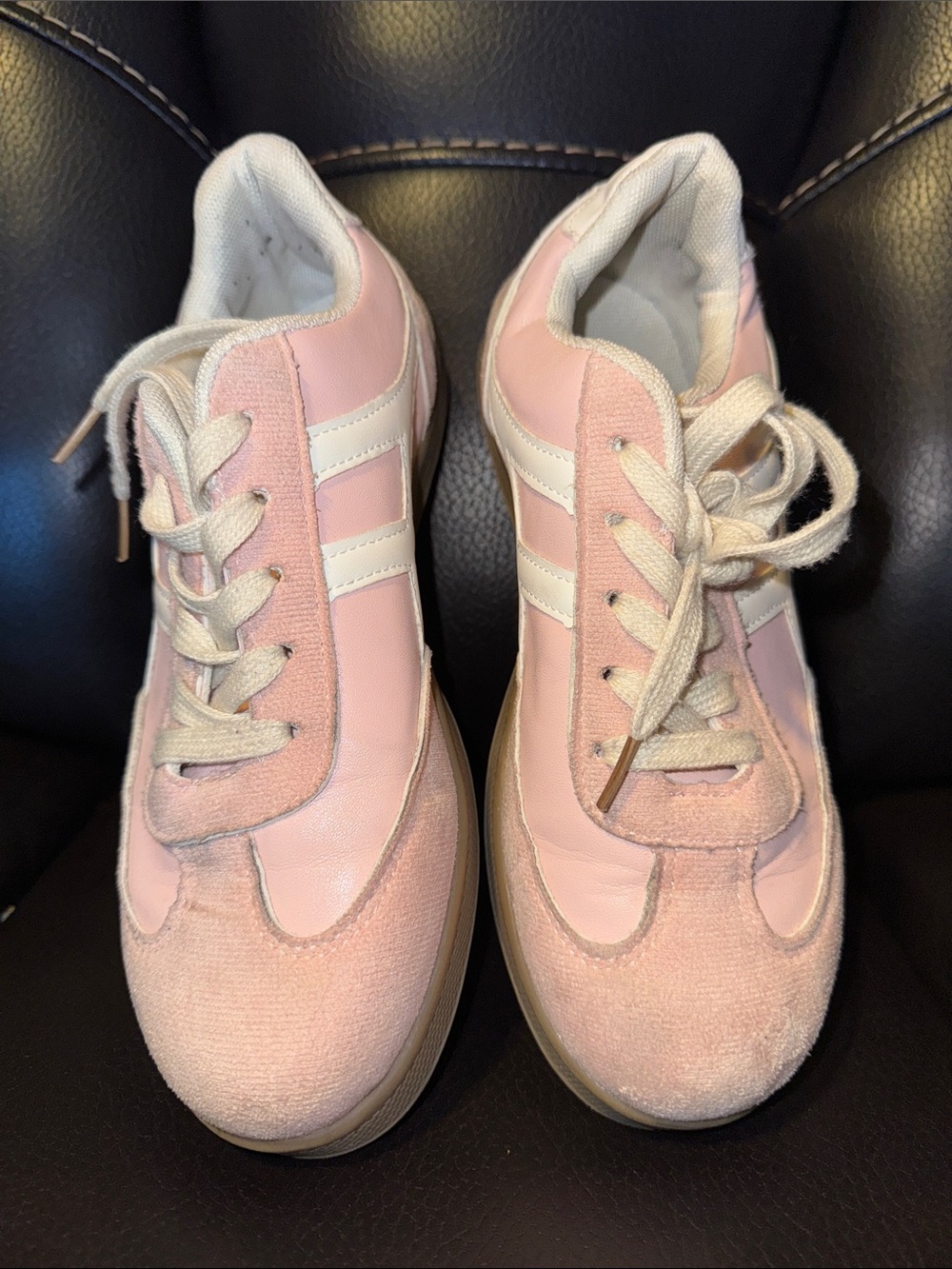 Women's Pink Lace-Up Casual Sneakers
